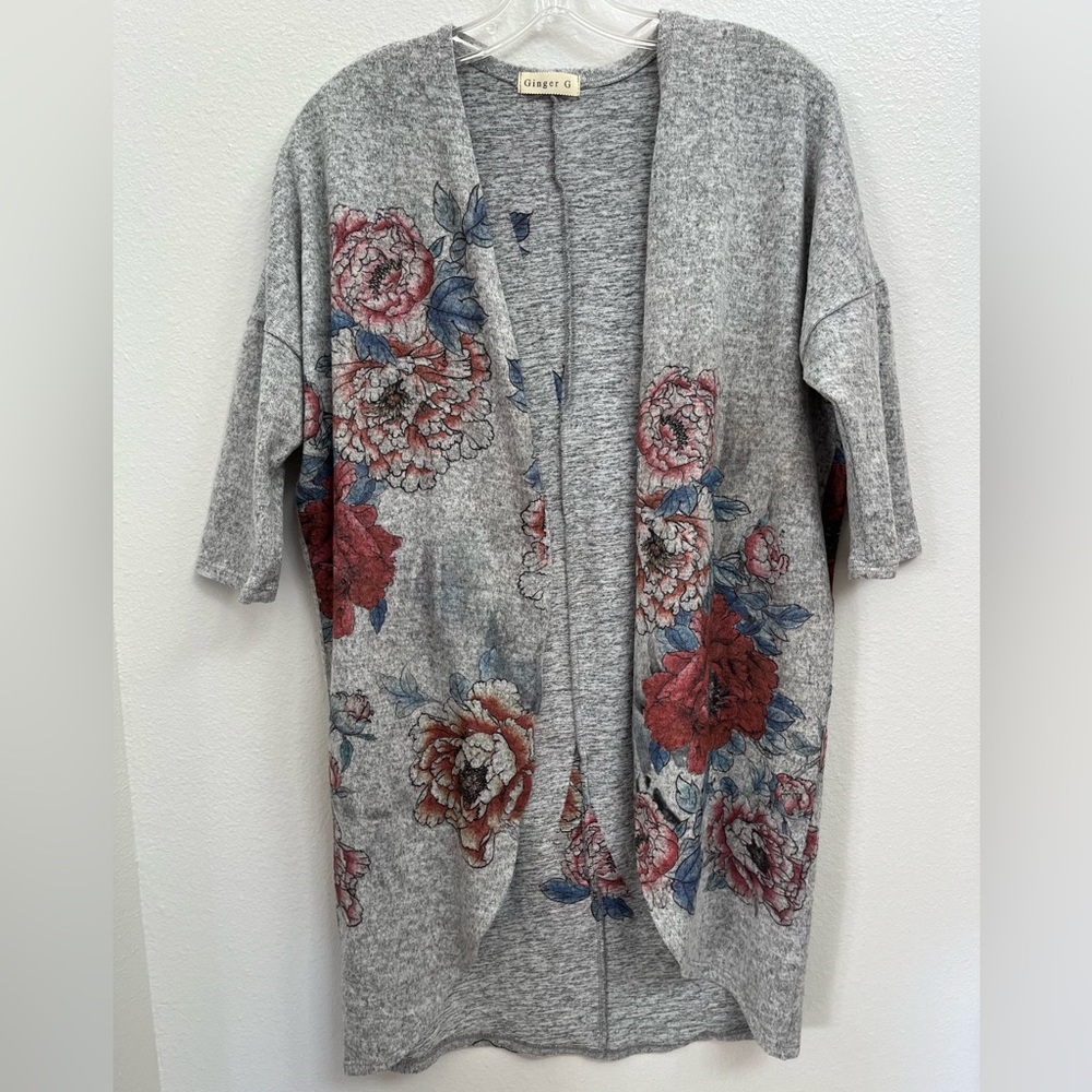 Ginger G gray‎ floral kimono cardigan
